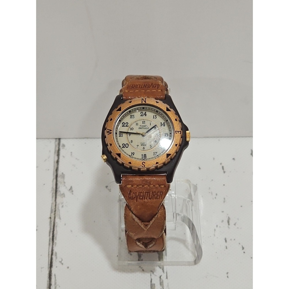 Vtg Timex Indiglo Adventure Watch Mens 39mm Compass Bezel Leather‎